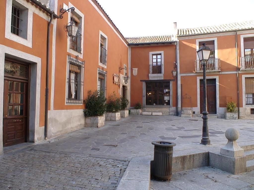 Hotel El Rastro - Palacio Duque De Tamames - Avila Bagian luar foto